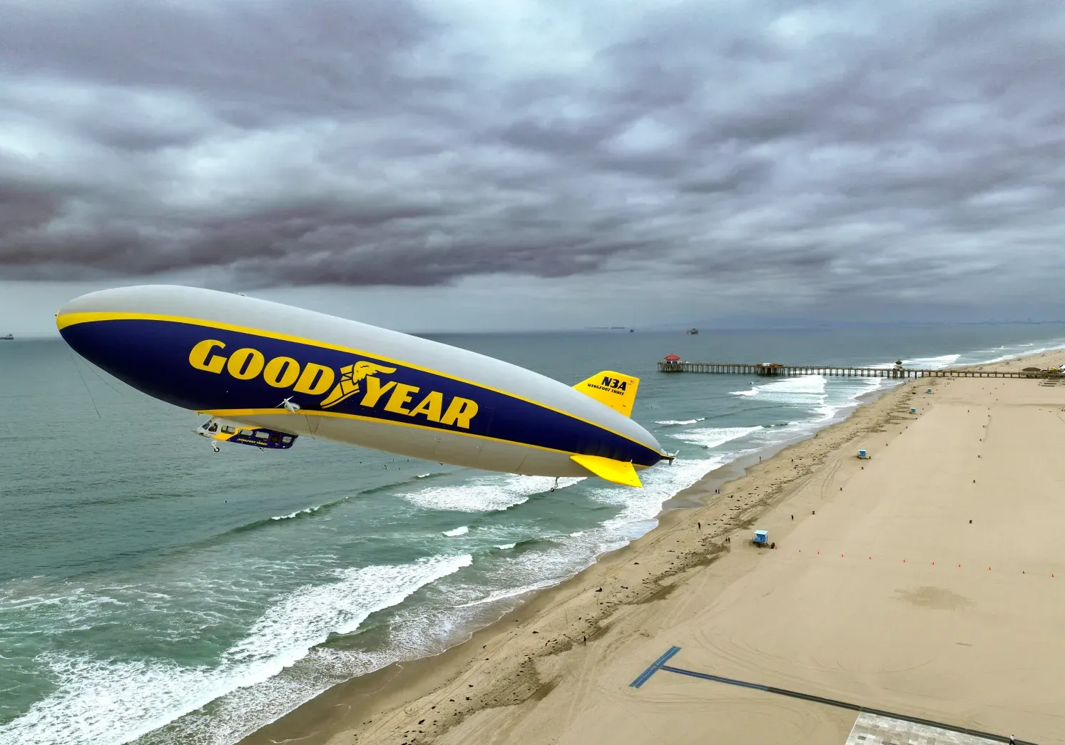 OCR-L-BLIMPBEACH-JG-01-1.webp
